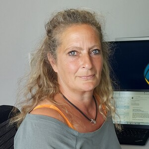 Claudia Perle